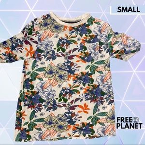 FREE PLANET FLORAL T-SHIRT